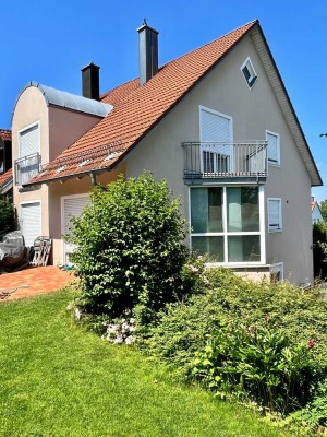 großzügige und moderne DHH, mit Garten, Terrasse und Einbauküche