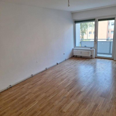 Renovierte Wohnung am Hauptplatz (kein Parkplatz)