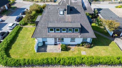 Dreiparteienhaus mit schönem Garten und Garage in Rantum #1 in Spitzenlage im Alleinauftrag!