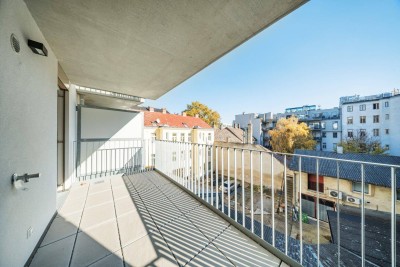 charmante 3-Zimmer Wohnung mit bodentiefen Fenstern und 2 Balkone &gt;&gt; Top Anbindung