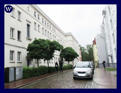 Endlich WOHNFÜHLEN: 3-Zimmer in Östliche Altstadt + frisch renoviert + neuer Boden