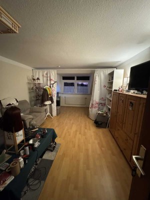 Ansprechende und modernisierte 3-Zimmer-Dachgeschosswohnung in Flensburg