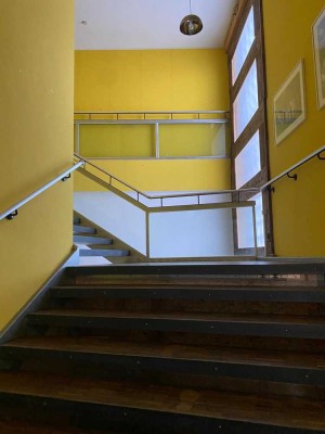 Freundliches Einzelzimmer in einer großzügigen 9er WG mit großem Gemeinschaftsbereich - Zimmer 5