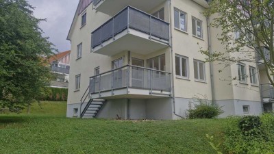 3 Zimmer Wohnung mit Dusche, Balkon und PKW Stellplatz zu vermieten!