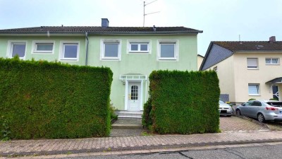 Geräumige Doppelhaushälfte in Kirchberg (Hunsrück) – komfortabel, hell & familienfreundlich