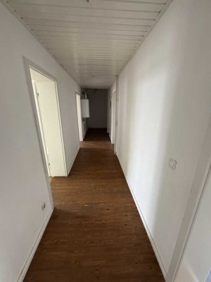 Attraktive und sanierte 3-Zimmer-Erdgeschosswohnung in Braunschweig