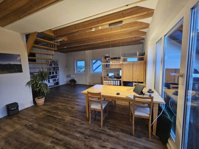 Geräumige 2,5-Zimmer-Maisonette-Wohnung in Wiesbaden-Medenbach