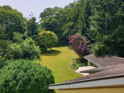 Einfamilienidyll mit Einliegerwohnung: Ein Gartenparadies in Halbhöhenlage in Bonn-Muffendorf!