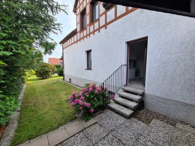 Erdgeschosswohnung mit Terrasse: EBK, 1-Zimmer+Küche+Bad in Herford-Herringhausen