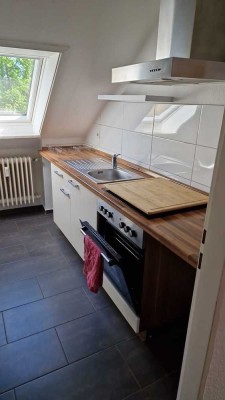 Top 2-Zimmer-Whg. mit EBK in ruhiger Lage