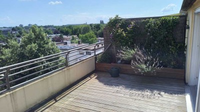 Schöne 3-Zimmer-Penthouse-Wohnung mit wunderschönem Blick