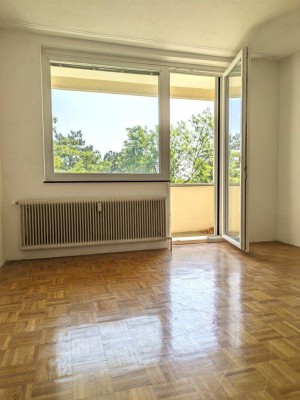 100% im Grünen - Sonnige 3 Zimmer mit Loggia