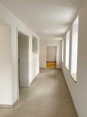 Charmantes Studio, Praxis, oder Büro in zentraler Lage in Feldkirchen-Westerham