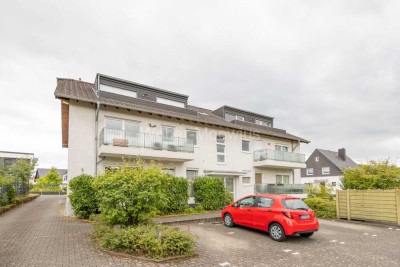 Gepflegte 2-Zimmer-Wohnung (Hochparterre) mit überdachtem Balkon / plus Stellplatz