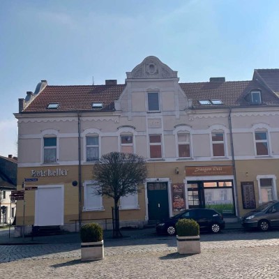 2 ZIMMERWOHNUNG AM MARKTPLATZ VON ZEHDENICK