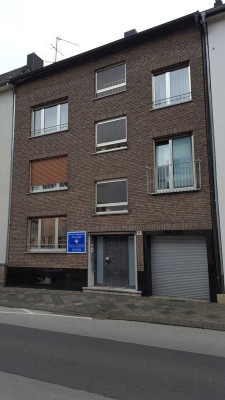 Helle Wohnung im 1.OG mit Balkon und Garten -provisionsfrei-
