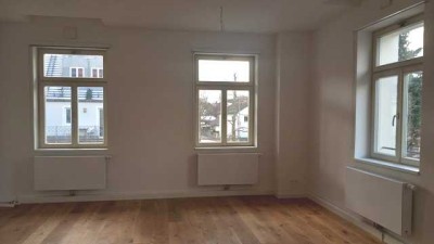 living smart - Modernisierte 2-Zimmer-Wohnung in denkmalgeschütztem Altbau