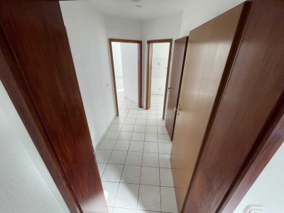 2-Zimmer-Dachgeschosswohnung mit Balkon in Köln-Immendorf – befristet auf 6 Monate!