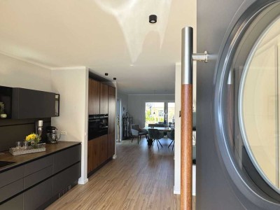 Design, Komfort und Ostseenähe in Laboe vereint