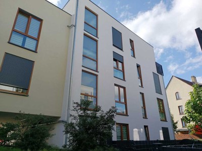 Geschmackvolle 3-Zimmer-Wohnung mit gehobener Innenausstattung mit EBK in Hanau