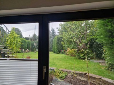 **Ideal für Wochenendheimfahrer** Einliegerwohnung mit Gartenblick und kleinem Garten