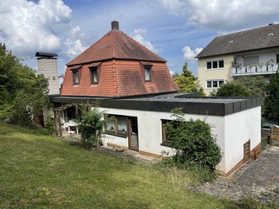 Renovierungsbedürftiges Einfamilienhaus im Süden von Ansbach!