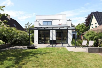 Wo Stil auf Komfort trifft – Ihre Stadtvilla mit Lift