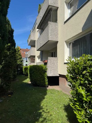 Zentral in Garbsen Berenbostel.. 2 Zimmer,Balkon., Stellplatz…