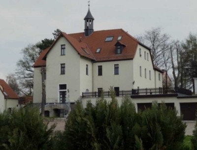 Sanierte Wohnung mit 2 Zimmern + Wohnküche im Gutshaus in Goddula - Bad Dürrenberg