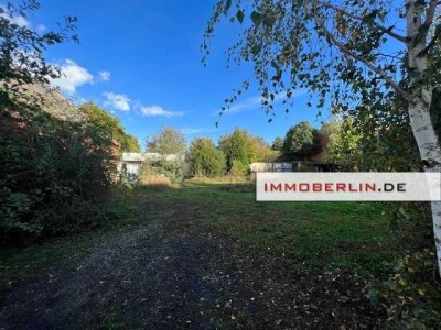 IMMOBERLIN.DE - Großzügiges Anwesen inklusive Bauland mit viel Potential in naturverbundener Lage