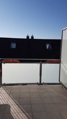 Moderne, geschmacksvolle 2,5-Zimmer Maisonette (2. OG) Provisionsfrei
