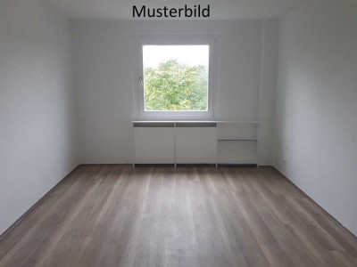 Nachmieter zum 01.08 / 01.09 gesucht: Schöne 2-Zimmer-Wohnung mit Balkon und EBK