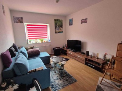 Sehr helle gepflegte 2-Raum-Wohnung mit Gartennutzung an Selbstzahler