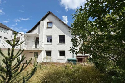 Familienfreundliche DHH mit historischem Flair und Gestaltungspotenzial im Ortskern