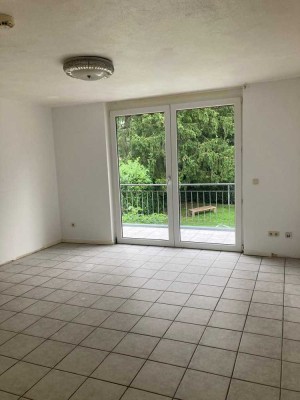 +++WBS +++Zentrumsnahe 2-Zimmer Wohnung mit Balkon und Tiefgaragenstellplatz