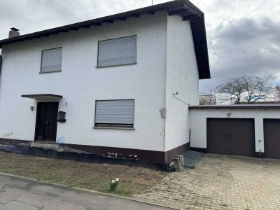 Freistehendes Einfamilienhaus auf einem 625qm großem Grundstück in TOP- Lage in 68782 Brühl