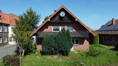 Zweifamilienhaus mit großem Garten in Salzkotten-Niederntudorf