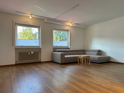 Ansprechende 2-Zimmer-Wohnung mit Einbauküche in Pleisweiler-Oberhofen