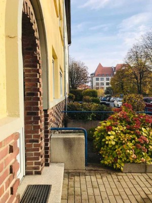 Wunderschöne sanierte und teilmöblierte 2-Zimmer Wohnung im Erfurter Borntal mit Einbauküche