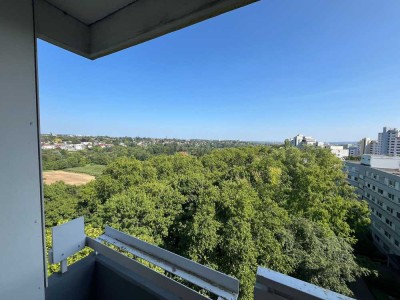 Helle 2-Zi-Whg, 69 m², Balkon, Aussicht, top Lage & neue Küche
