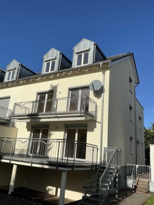 Neuwertig ! Außergewöhnlich ! Einzugsbereit ! XXXL - DHH !