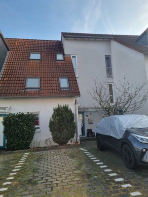 Maisonette-Wohnung mit Terrasse und kleinem Garten