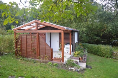 Erholungsgrundstück mit Wochenendhaus und Bootsliegeplatz am Glindower See