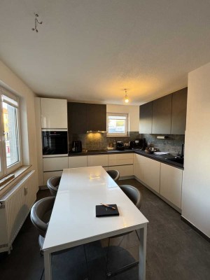 Moderne 2 Zimmer EG-Wohnung mit EBK, Terrasse und Garten