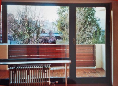 Gepflegte 3‑Zimmer Erdgeschosswohnung mit Balkon in Lengfeld