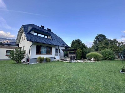 Vielseitiges Wohnhaus mit 3 Einheiten und großem Garten