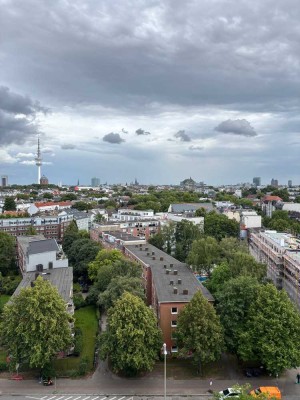 Möblierte 1-Zimmer-Wohnung mit Loggia & Tiefgarage in Hamburg-Eimsbüttel