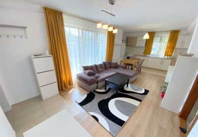 Exklusive, vollständig renovierte 1,5-Raum-Wohnung mit Balkon und EBK in Schweinfurt