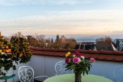 Friedrichshafen - Unverbaubarer Blick auf den See und in die Alpen! Maisonette-Whg. mit Dachgarten..