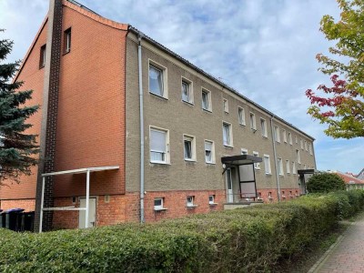 Wohnen im Grünen – Ruhige 3-Raum-Wohnung, EW12